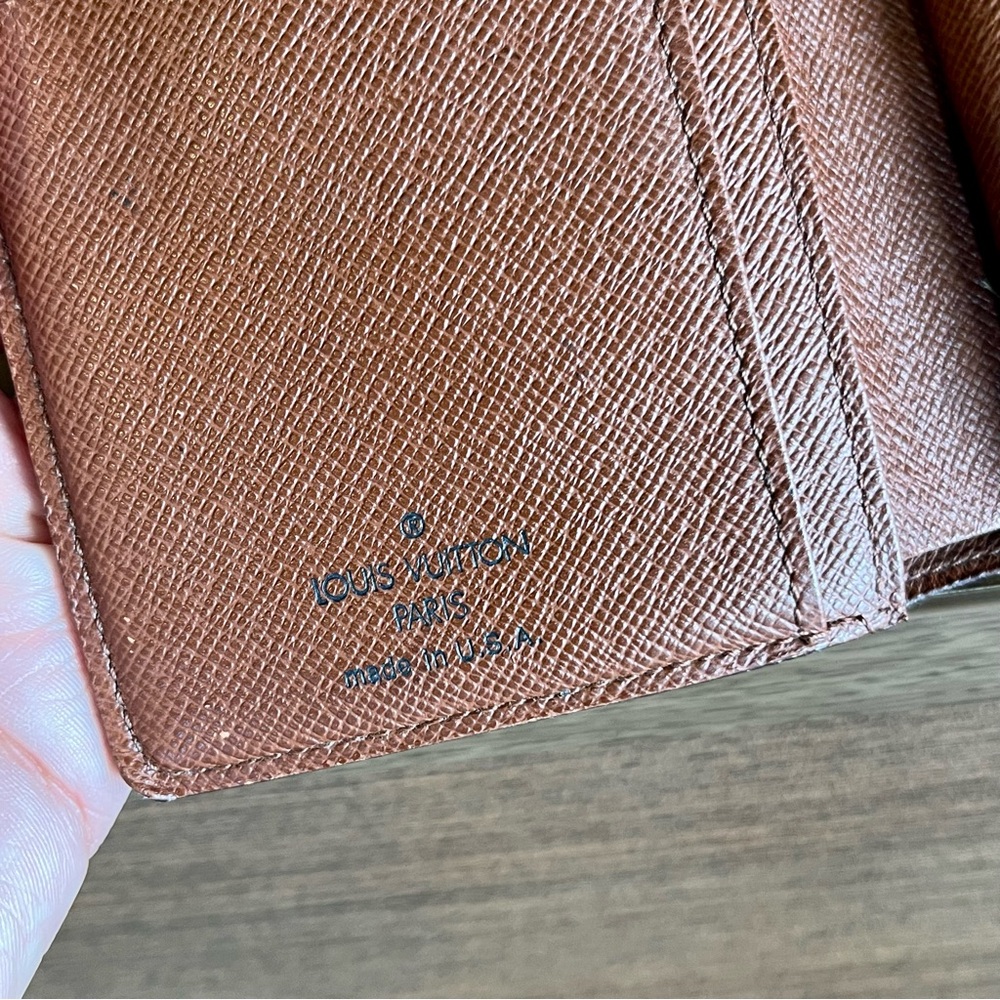 LOUIS VUITTON Porte Monnaie Billets Viennois Monogram Canvas Bifold Wallet 2001 - Picture 9 of 10